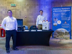 Las soluciones de Fosfoquim acapararon muchas miradas. Sebastián Villagrán y Miguel Rogers atendieron su stand.